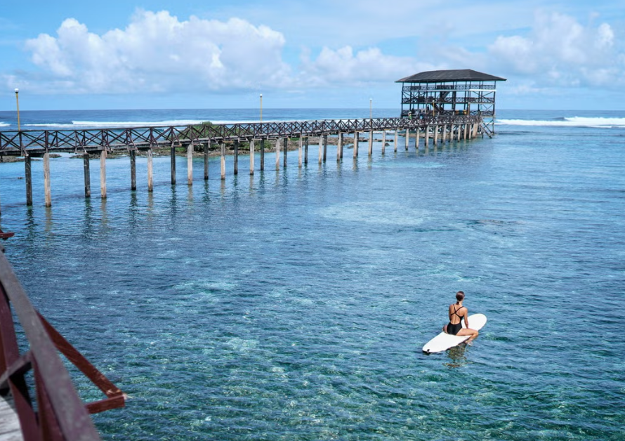 🌊 The Siargao Curse: Why You’ll Never Want to Leave the Island That Chooses You 🌴